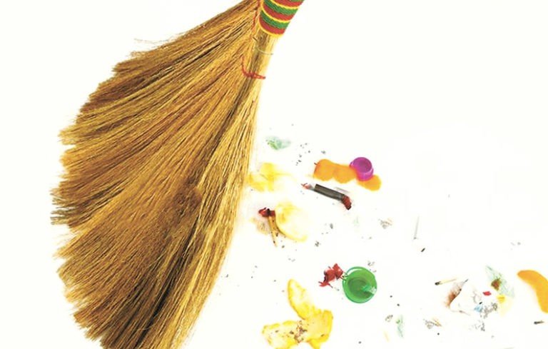 Что сделать с веником, чтоб неудачи и безденежье обходили вас стороной?