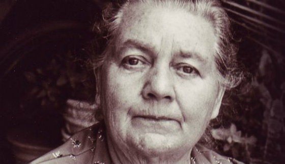 Из 2х простых ингредиентов, эта женщина создала лекарство от рака! Но правительство заставило ее замолчать!