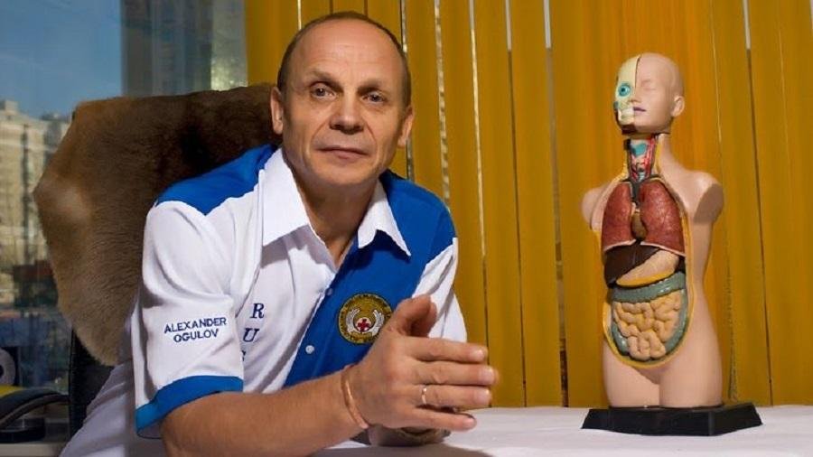 ПРОФЕССОР ОГУЛОВ: ЯДЫ СЕЙЧАС ПОВСЮДУ. К СЧАСТЬЮ, ЕСТЬ ЧЕСНОК – ПАНАЦЕЯ ОТ МНОГИХ ЗАБОЛЕВАНИЙ